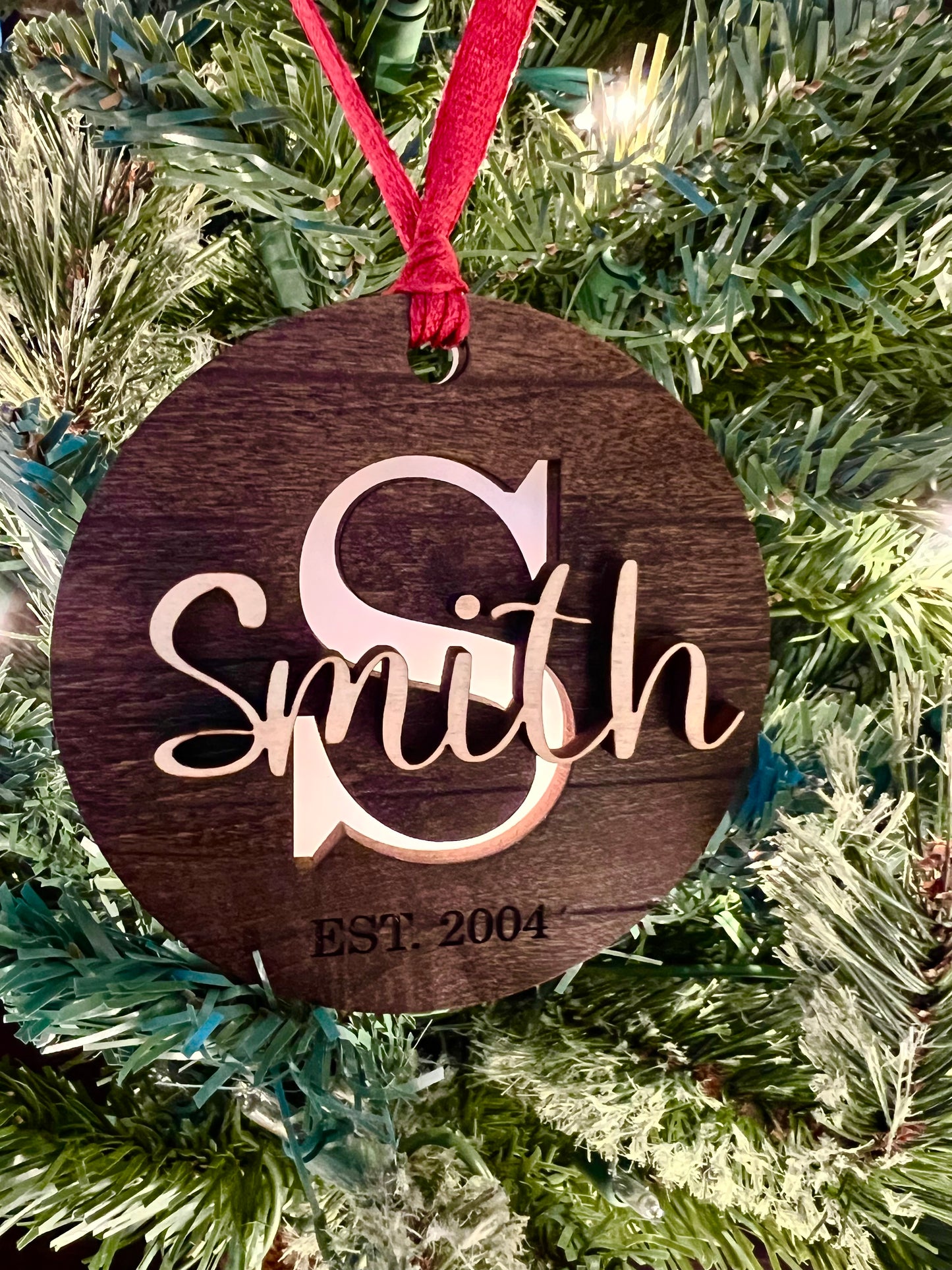 Custom Shiplap Family Name Ornament